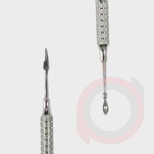 Load image into Gallery viewer, Wax Carver Roach
