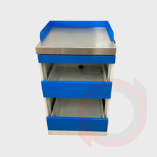 Load image into Gallery viewer, Cabin 20
